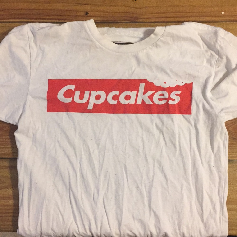 Johnny Cupcakes "Cupcakes supreme"